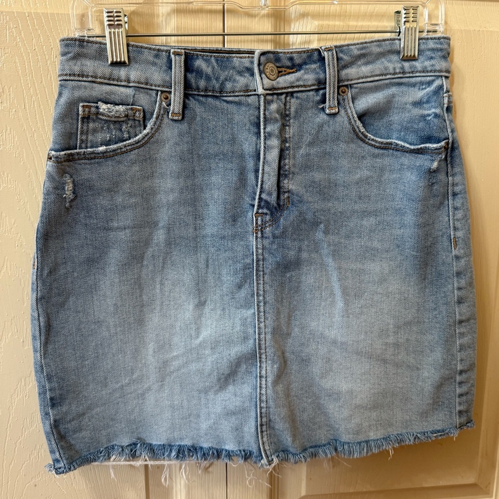 Excellent condition Old Navy Denim Mini Skirt Size 2